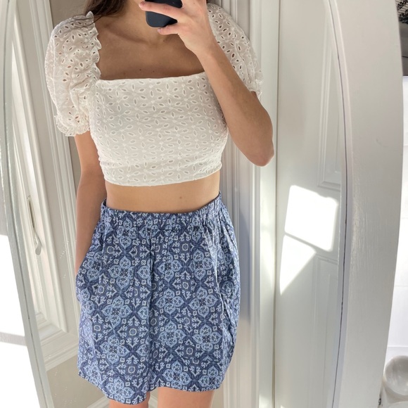 J.Crew Blue & White Patterned Cinched Mini Skirt🆕 - Picture 2 of 6